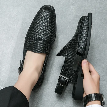 Новые летние кожаные сандалии в британском стиле для мужчин, Черная повседневная обувь Hombre, Большие размеры, модная мужская обувь с острым носком