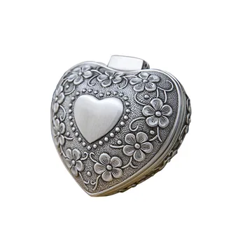 Металлическая шкатулка небольшого размера в форме сердца для показа ювелирных изделий, организация домашнего хранения ювелирных изделий