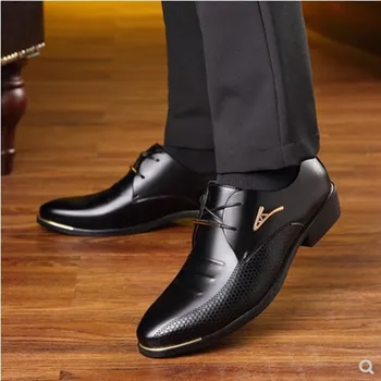 Итальянские мужские туфли-оксфорды, дизайнерские мужские черные туфли из лакированной кожи, мужские модельные туфли с острым носком, Классические мужские дерби 2023 года выпуска